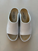 CECILIA / White